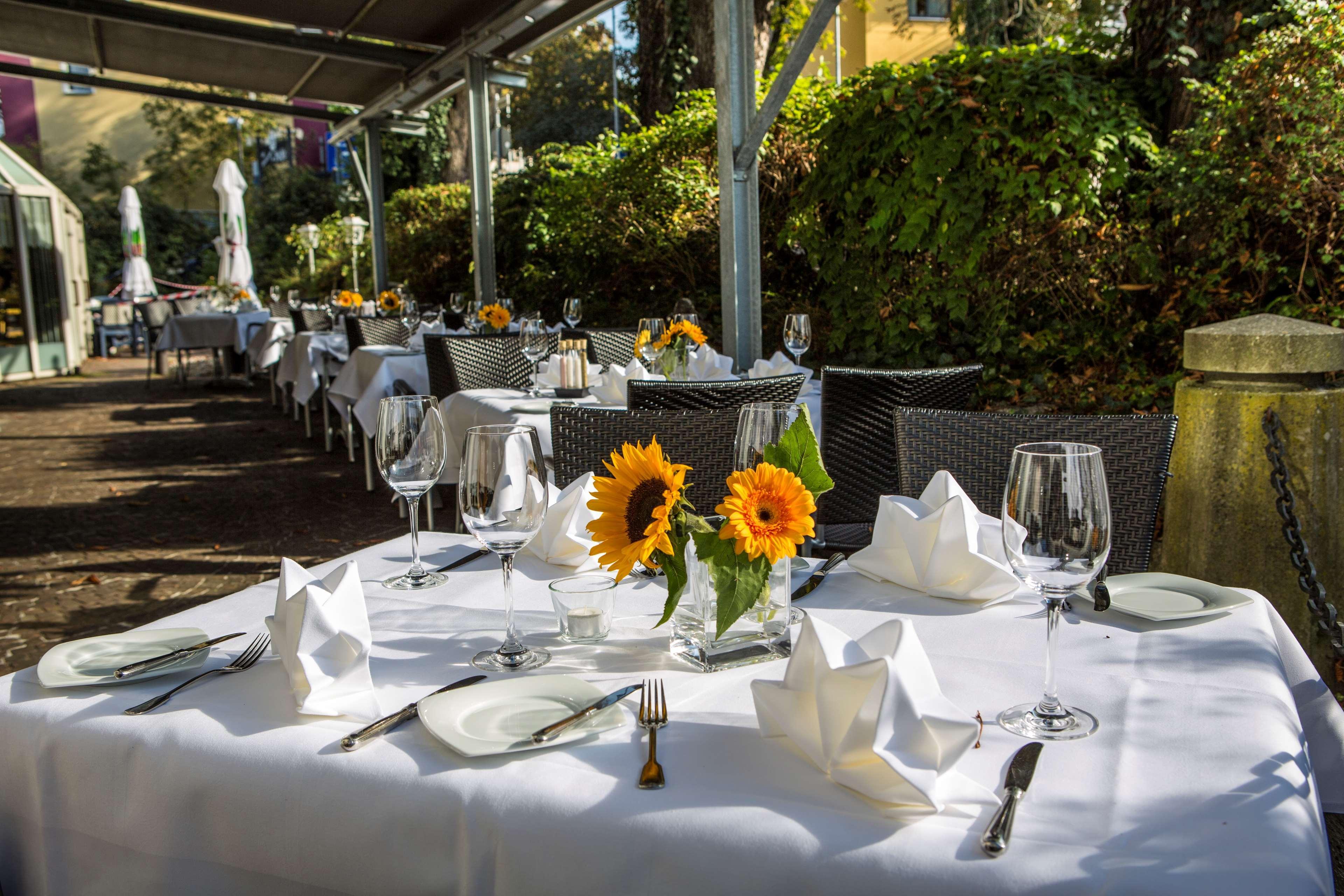 Best Western Plus Hotel Am Schlossberg Нюртинген Экстерьер фото